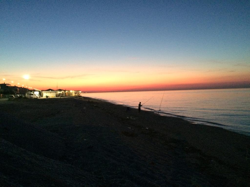 Beach Appartament Marina di Montemarciano Cameră foto
